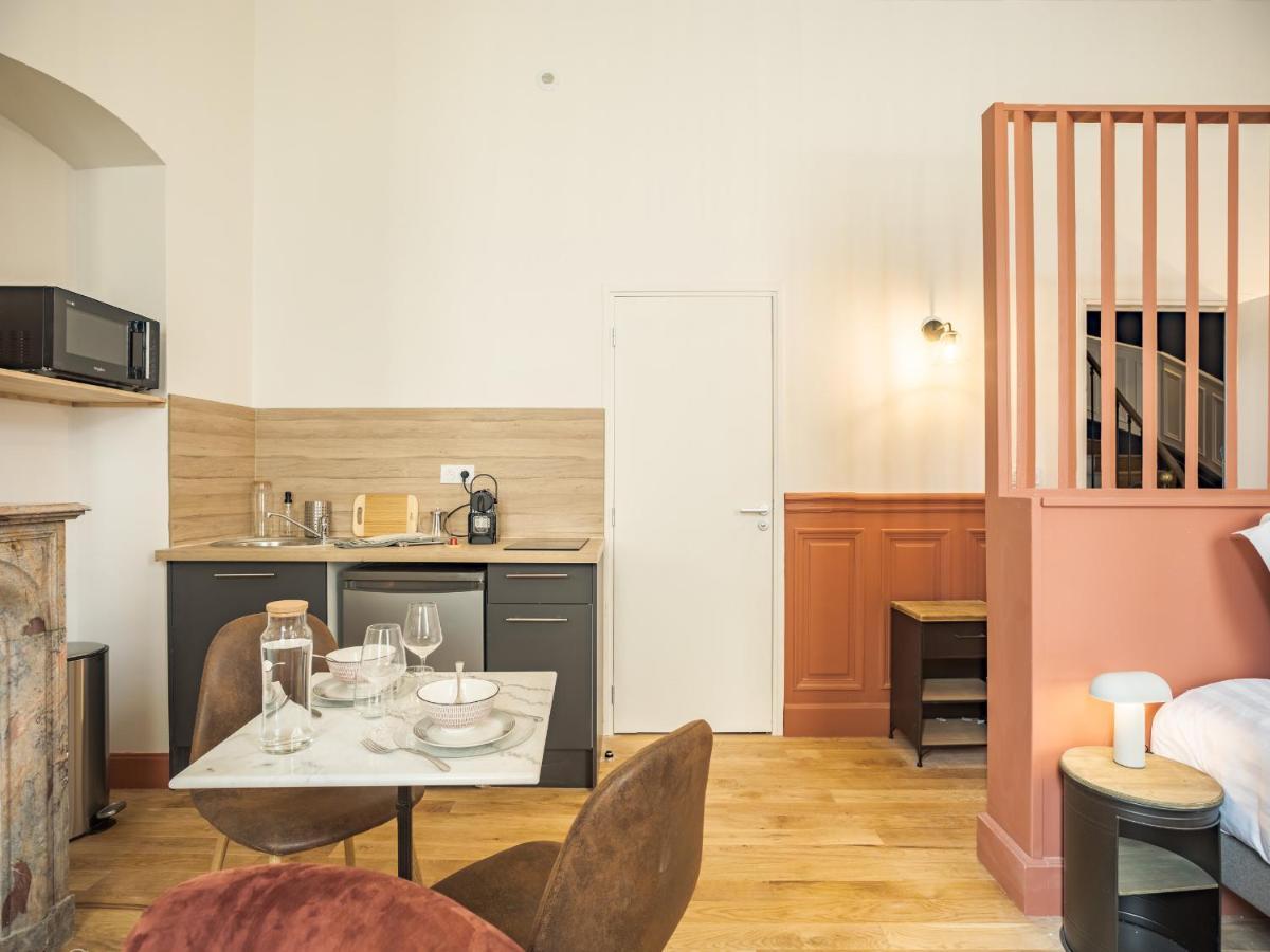 Ateliers Begand Studio 3 - Proximite Gare - Parking Offert Apartment Troyes Exterior photo